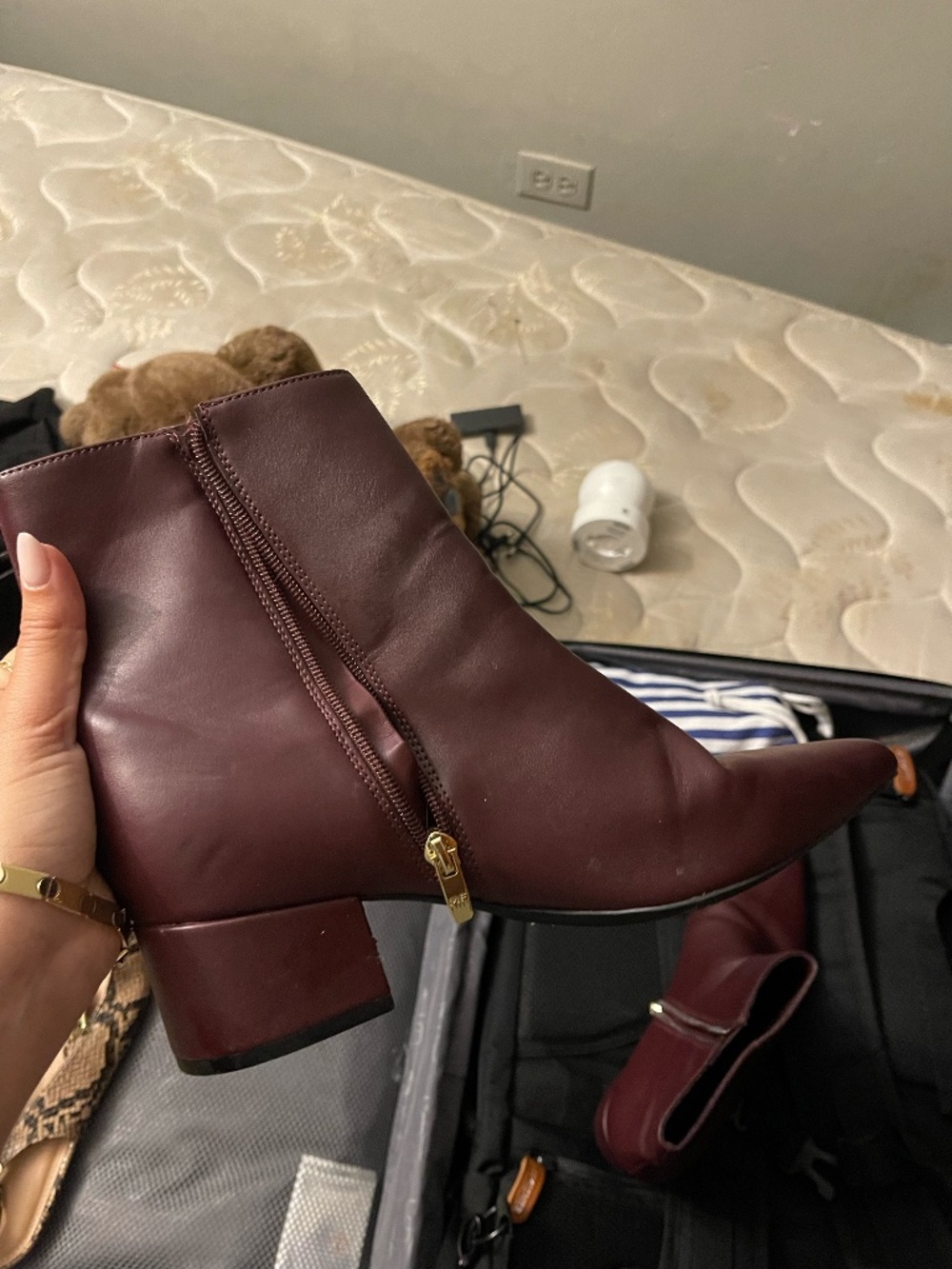marc fisher burgundy boots